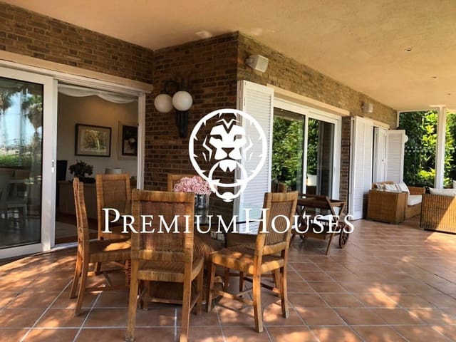 4 makuuhuone Huvila vuokrattavana paikassa Alella mukana uima-altaan - 4 000 € (Ref: 9648110)