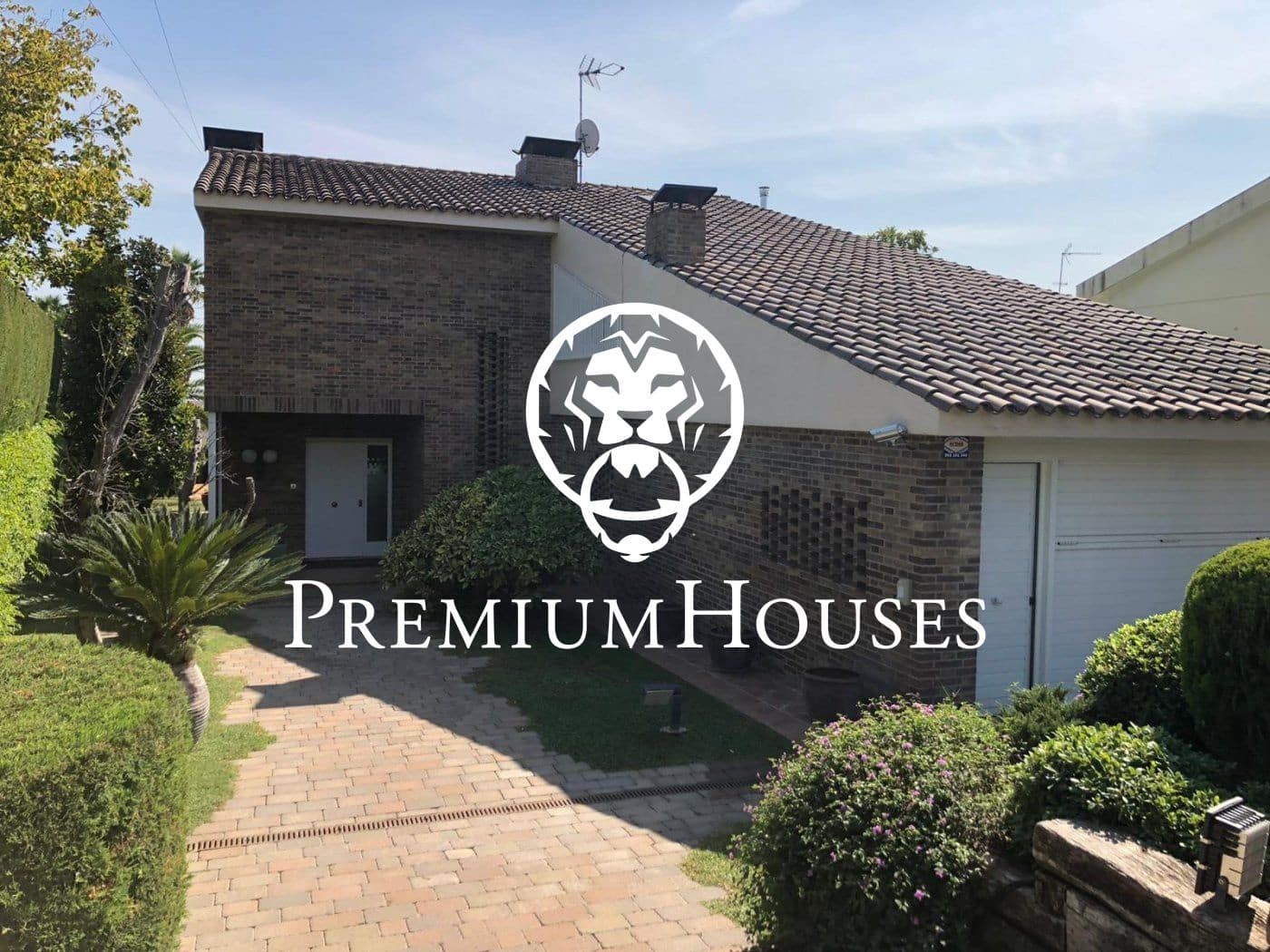 4 makuuhuone Huvila vuokrattavana paikassa Alella mukana uima-altaan - 4 000 € (Ref: 9648110)