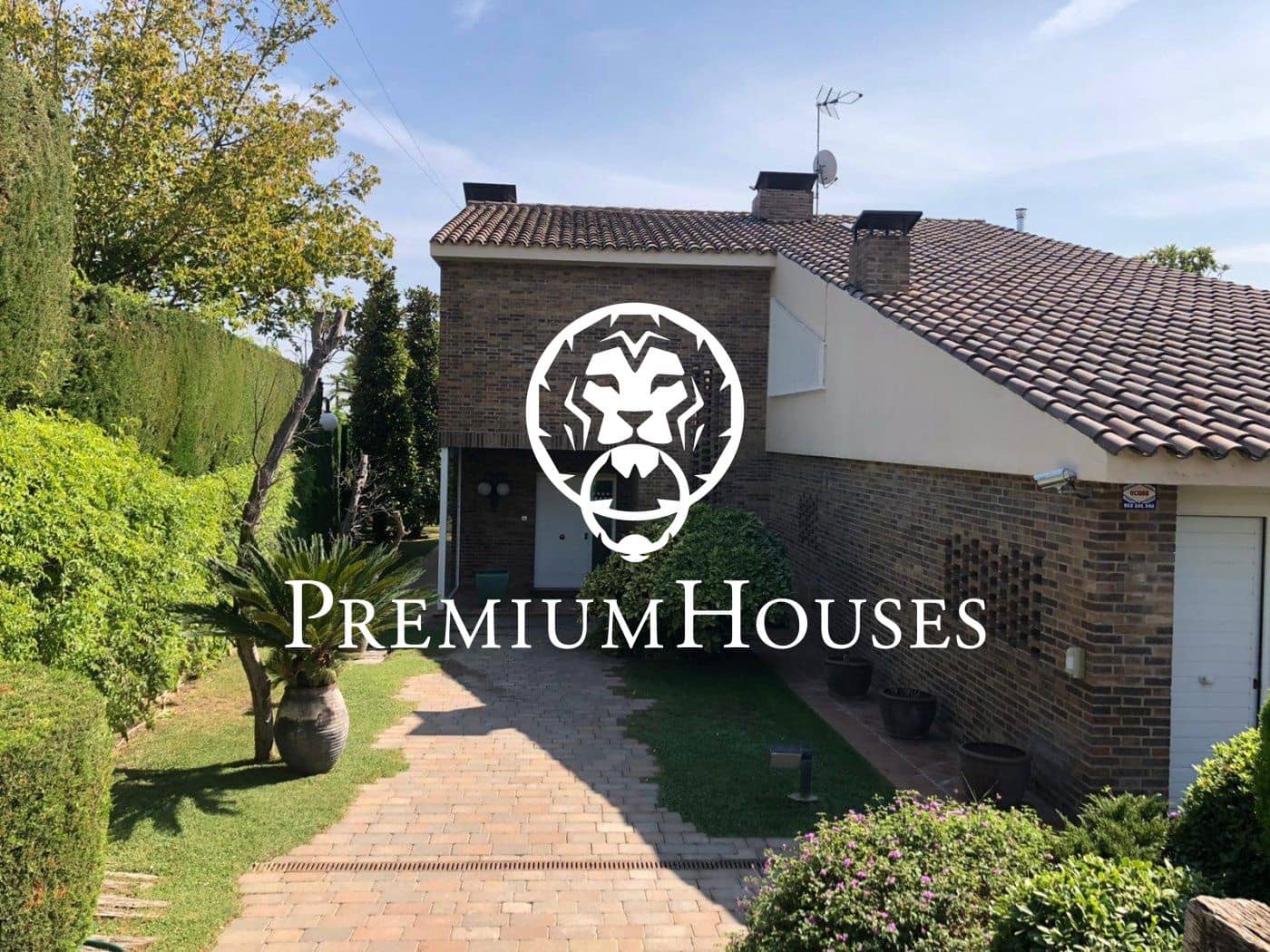 4 makuuhuone Huvila vuokrattavana paikassa Alella mukana uima-altaan - 4 000 € (Ref: 9648110)