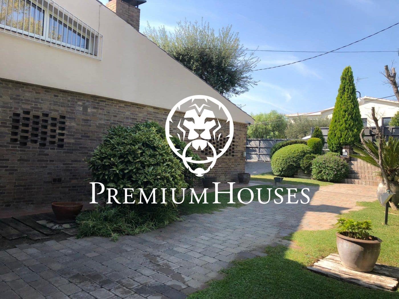 4 makuuhuone Huvila vuokrattavana paikassa Alella mukana uima-altaan - 4 000 € (Ref: 9648110)