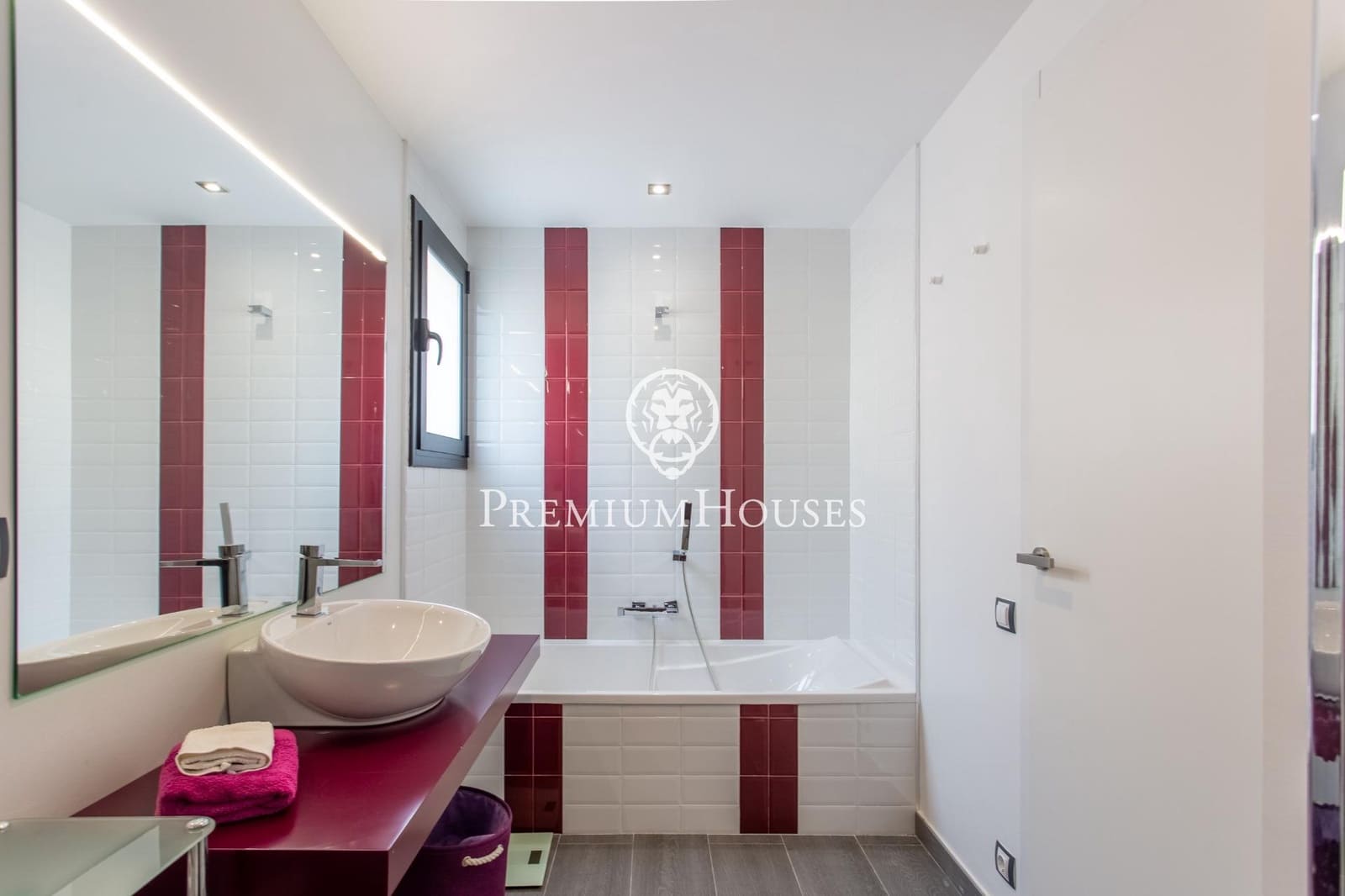 5 chambre Villa/Maison à vendre à Cabrils avec piscine garage - 1 750 000 € (Ref: 9648111)