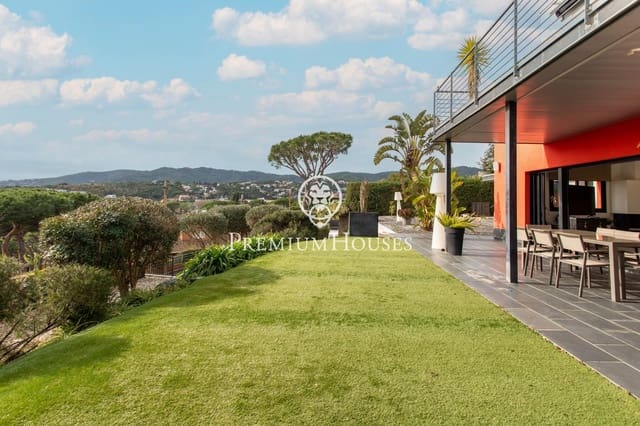 5 chambre Villa/Maison à vendre à Cabrils avec piscine garage - 1 750 000 € (Ref: 9648111)