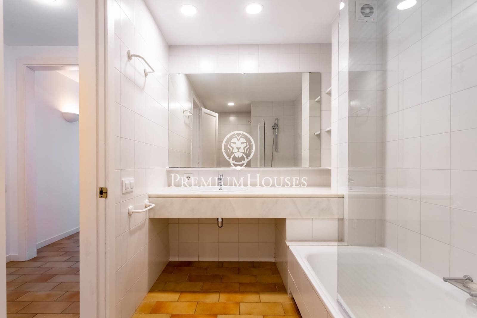 5 sypialnia Dom szeregowy na sprzedaż w Sant Vicenc de Montalt z basenem garażem - 950 000 € (Ref: 9651963)