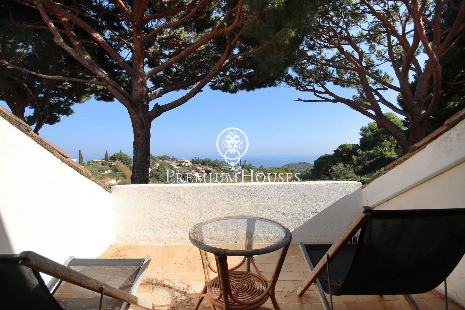 5 sypialnia Dom szeregowy na sprzedaż w Sant Vicenc de Montalt z basenem garażem - 950 000 € (Ref: 9651963)