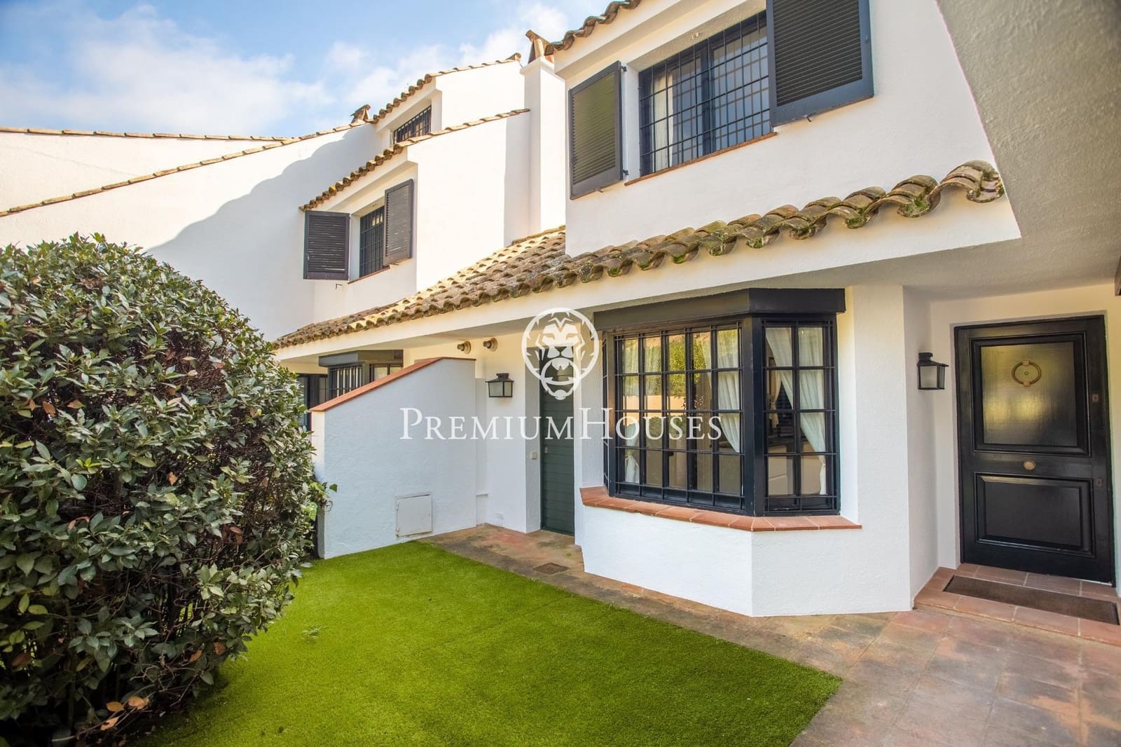 5 sypialnia Dom szeregowy na sprzedaż w Sant Vicenc de Montalt z basenem garażem - 950 000 € (Ref: 9651963)