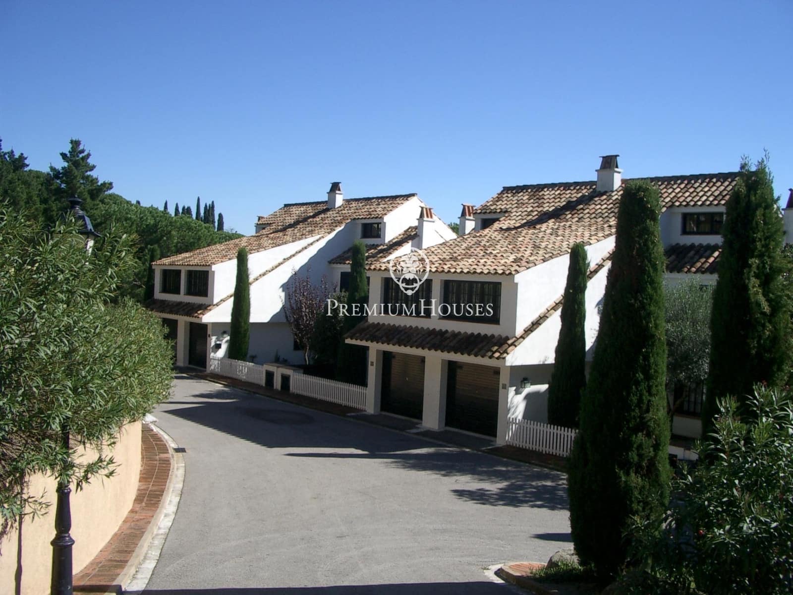 5 sypialnia Dom szeregowy na sprzedaż w Sant Vicenc de Montalt z basenem garażem - 950 000 € (Ref: 9651963)