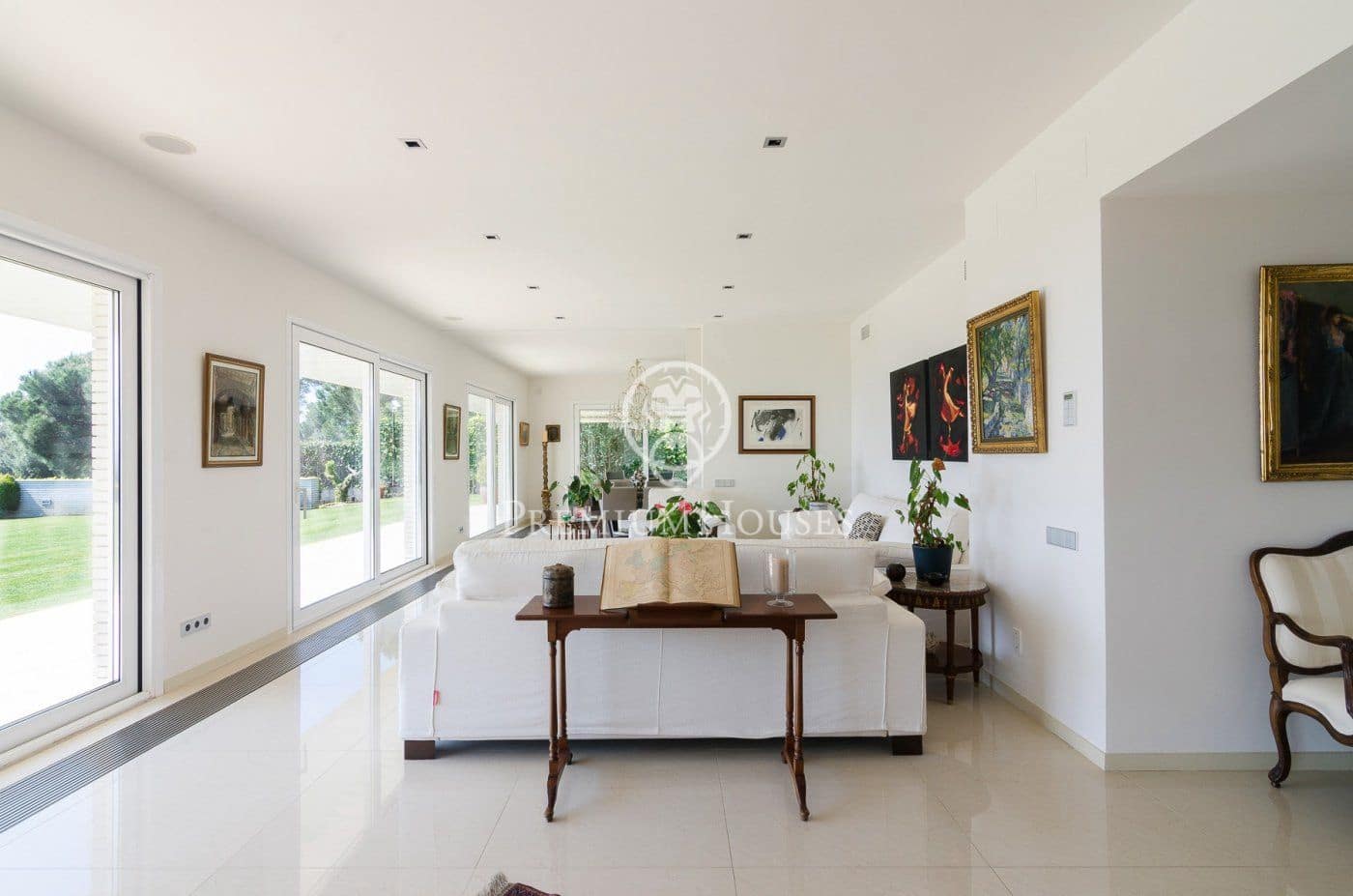 9 Zimmer Villa zu verkaufen in Sant Vicenc de Montalt mit Pool Garage - 2.475.000 € (Ref: 9651964)