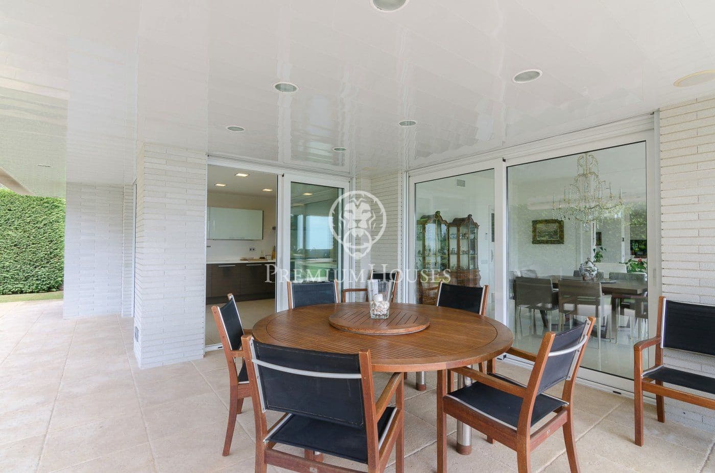 9 Zimmer Villa zu verkaufen in Sant Vicenc de Montalt mit Pool Garage - 2.475.000 € (Ref: 9651964)