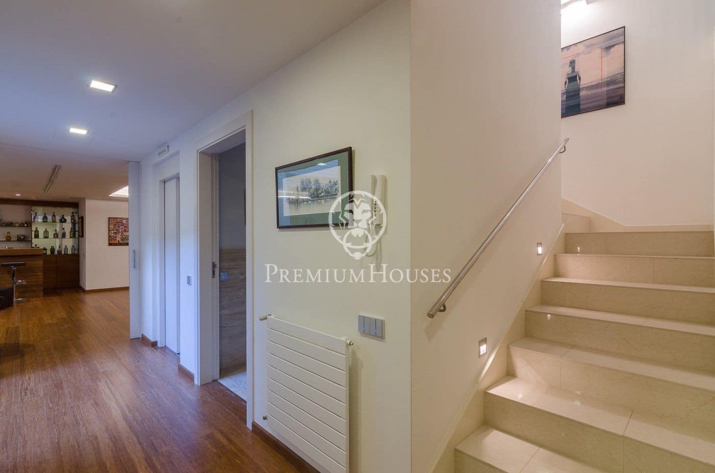 9 Zimmer Villa zu verkaufen in Sant Vicenc de Montalt mit Pool Garage - 2.475.000 € (Ref: 9651964)