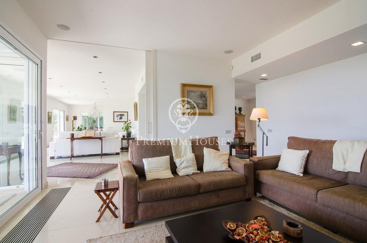 9 bedroom Villa for sale in Sant Vicenc de Montalt with pool garage - € 2,475,000 (Ref: 9651964)