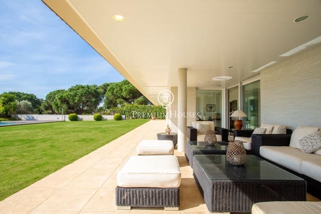 9 slaapkamer Villa te koop in Sant Vicenç de Montalt met zwembad garage - € 2.475.000 (Ref: 9651964)