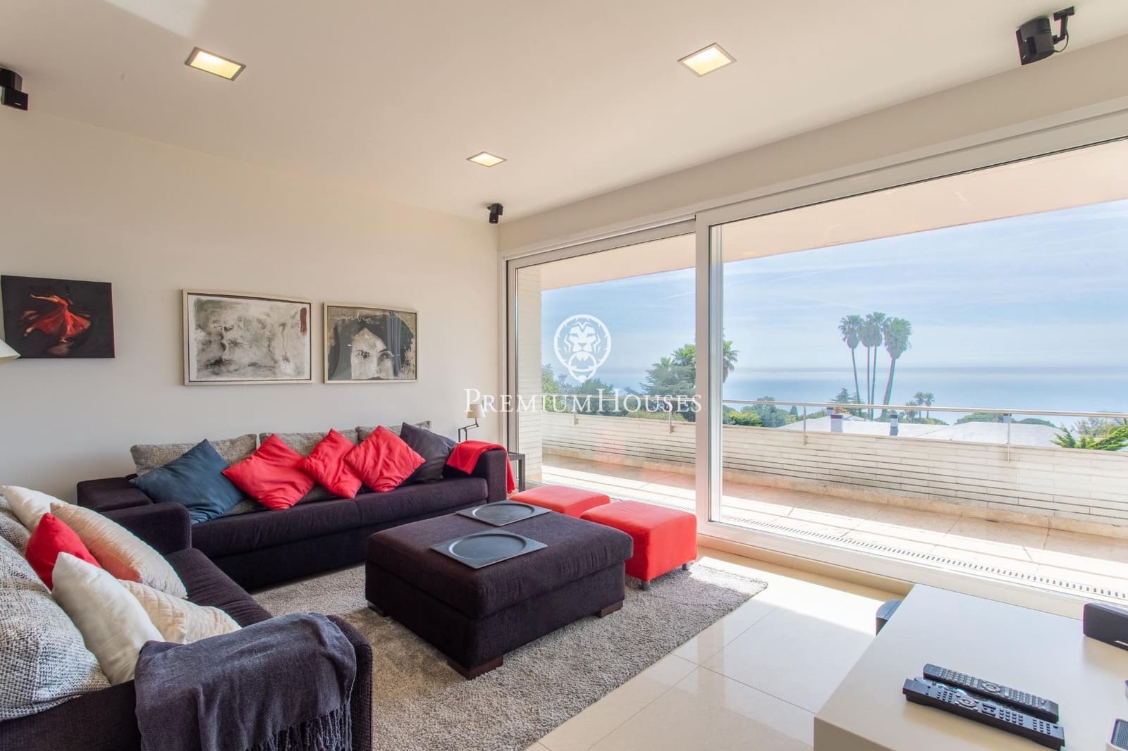 9 bedroom Villa for sale in Sant Vicenc de Montalt with pool garage - € 2,475,000 (Ref: 9651964)