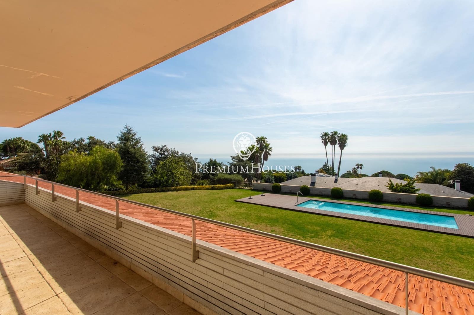 9 bedroom Villa for sale in Sant Vicenc de Montalt with pool garage - € 2,475,000 (Ref: 9651964)