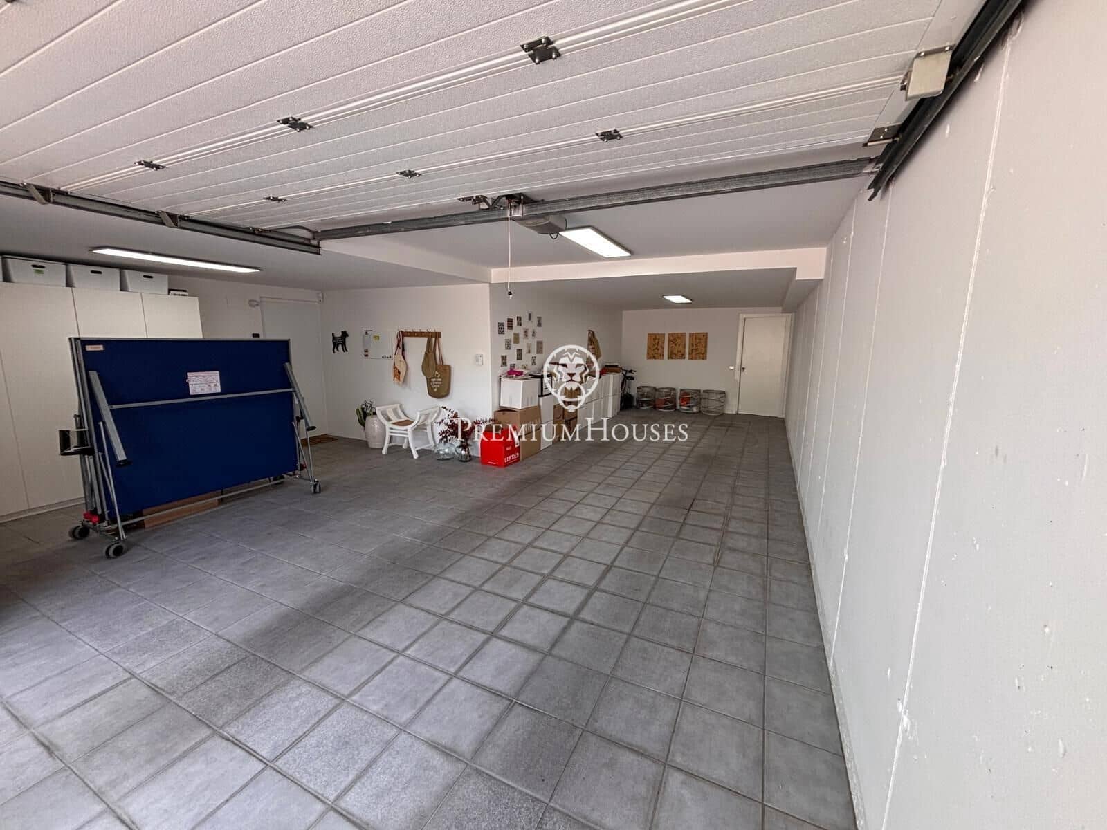 Chalet de 4 habitaciones en Sant Vicenç de Montalt en venta con piscina garaje - 1.300.000 € (Ref: 9674213)