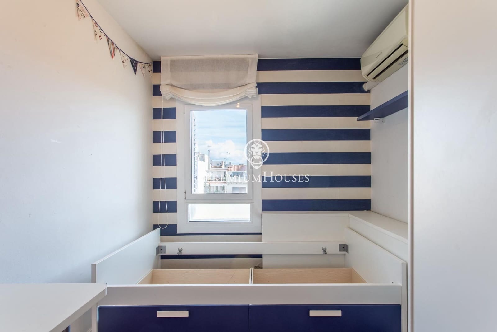 4 soverom Penthouse til salgs i Mataro - € 580 000 (Ref: 9677468)