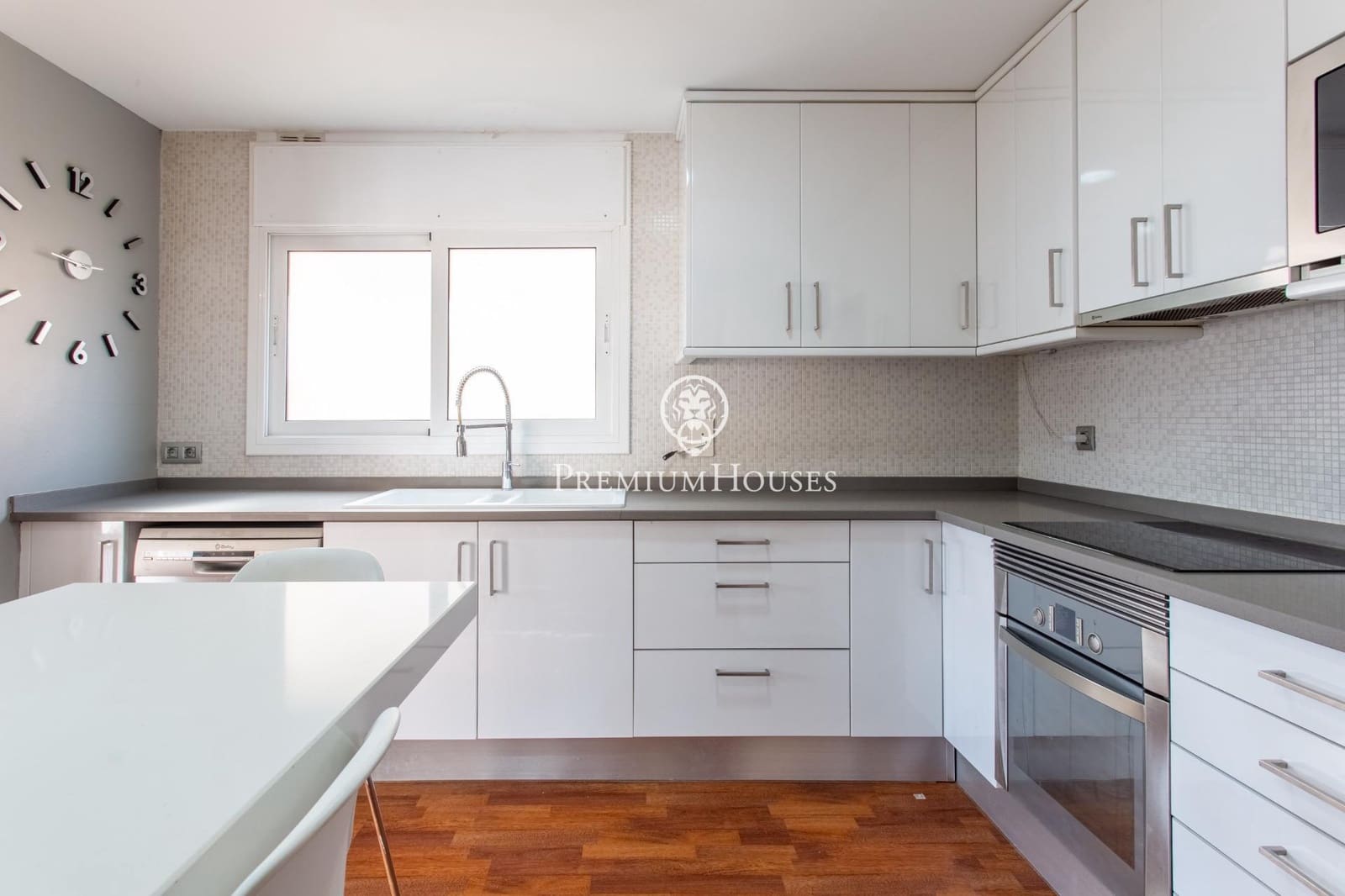 4 soverom Penthouse til salgs i Mataro - € 580 000 (Ref: 9677468)