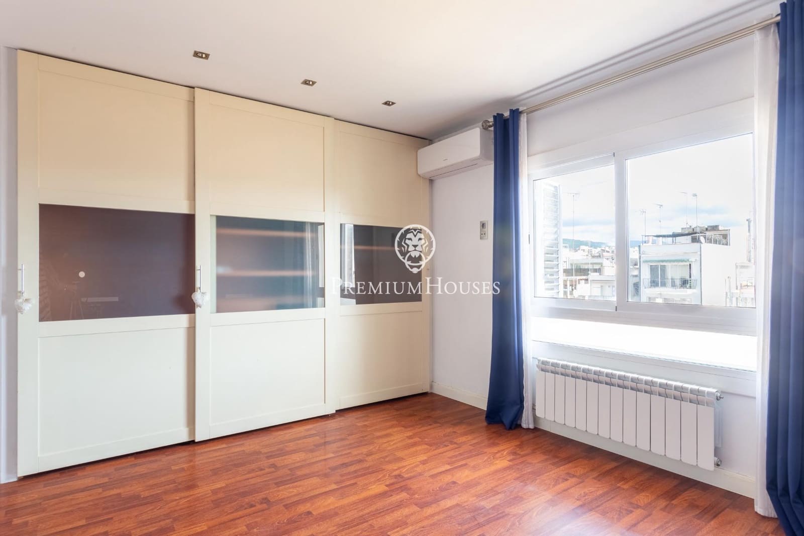 4 soverom Penthouse til salgs i Mataro - € 580 000 (Ref: 9677468)