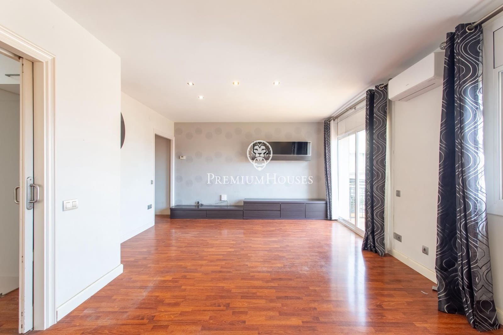 4 soverom Penthouse til salgs i Mataro - € 580 000 (Ref: 9677468)