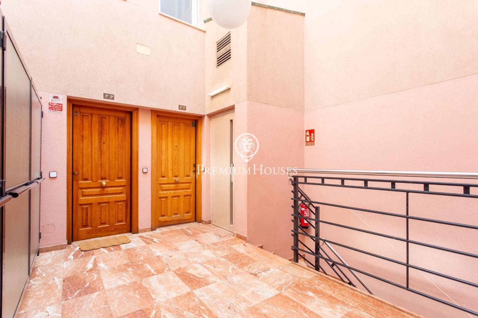 4 soverom Penthouse til salgs i Mataro - € 580 000 (Ref: 9677468)