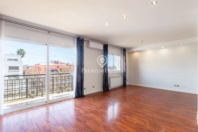 4 soverom Penthouse til salgs i Mataró - € 580 000 (Ref: 9677468)