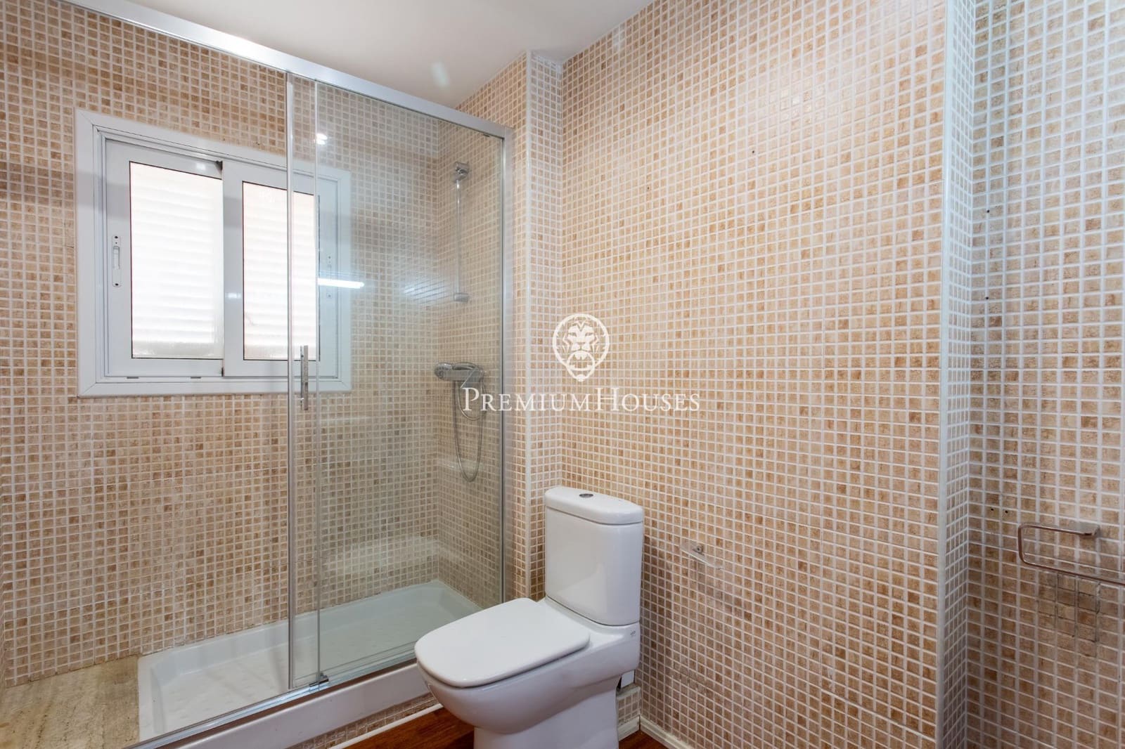 4 soverom Penthouse til salgs i Mataro - € 580 000 (Ref: 9677468)