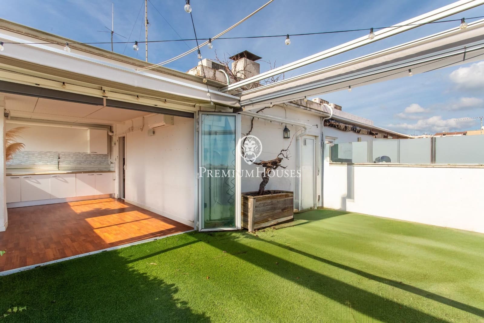 4 bedroom Penthouse for sale in Mataro - € 580,000 (Ref: 9677468)