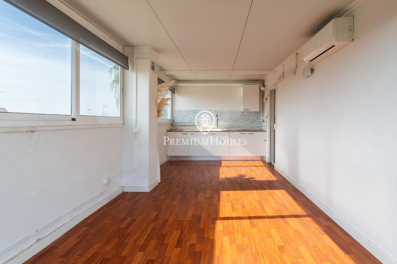 4 bedroom Penthouse for sale in Mataro - € 580,000 (Ref: 9677468)
