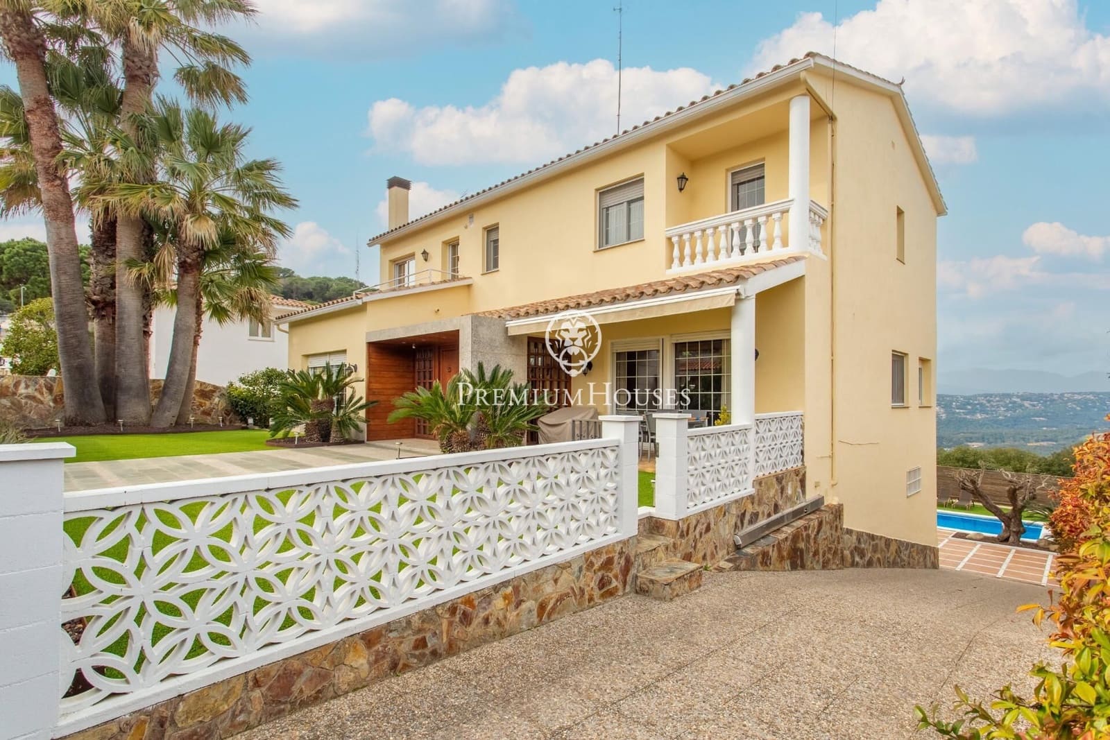 5 sypialnia Willa na sprzedaż w Mataro z basenem garażem - 825 000 € (Ref: 9677469)