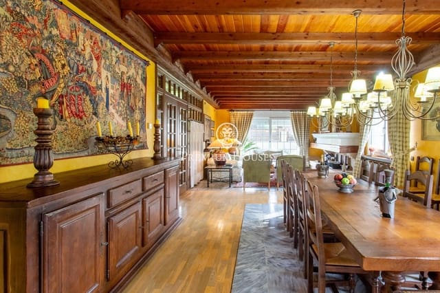 5 sypialnia Willa na sprzedaż w Mataró z basenem garażem - 825 000 € (Ref: 9677469)