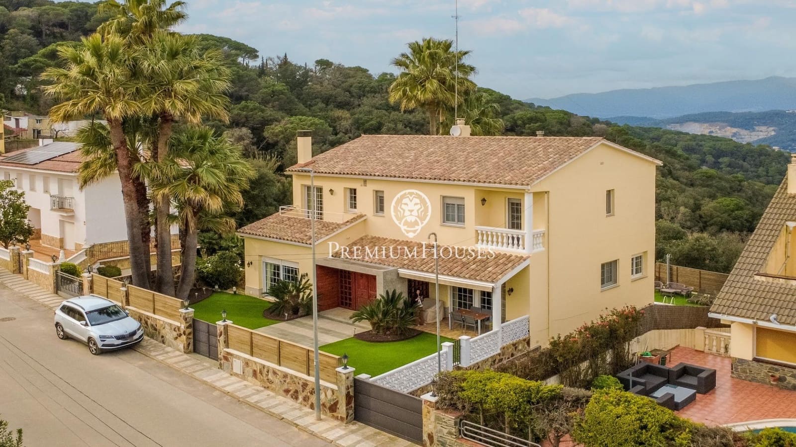 5 sypialnia Willa na sprzedaż w Mataro z basenem garażem - 825 000 € (Ref: 9677469)