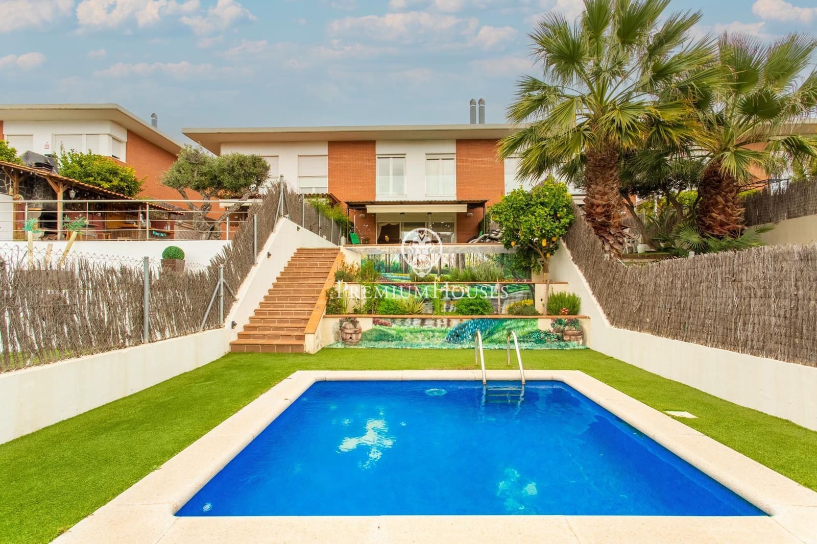 4 quarto Moradia em Banda para venda em Montgat com piscina - 1 230 000 € (Ref: 9679845)