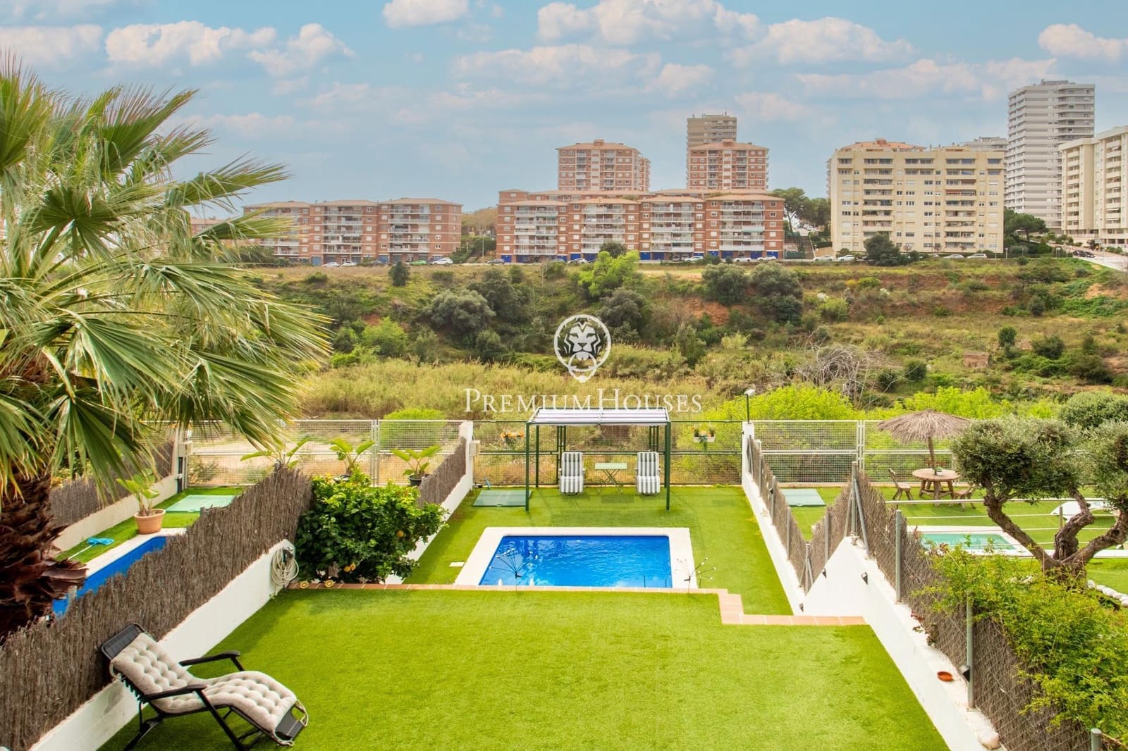 4 quarto Moradia em Banda para venda em Montgat com piscina - 1 230 000 € (Ref: 9679845)