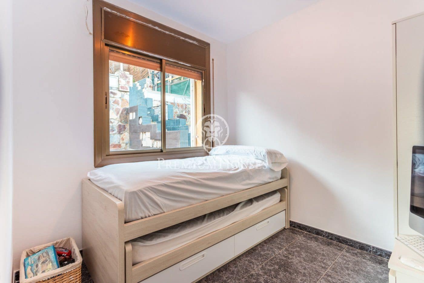 4 quarto Moradia para arrendar em Sant Cebria de Vallalta com piscina - 2 500 € (Ref: 9679846)