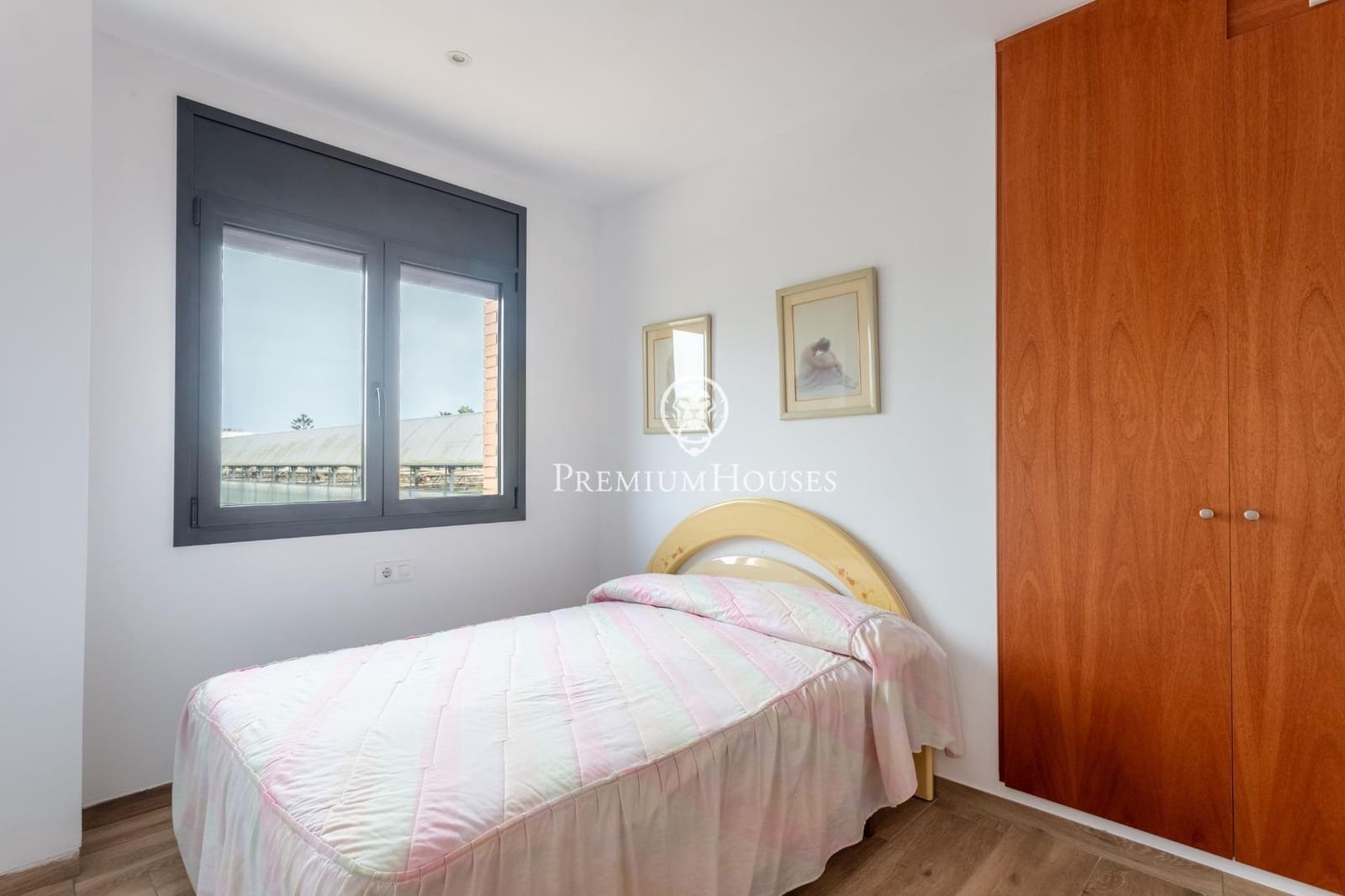 5 bedroom Villa for sale in Cabrera de Mar with pool garage - € 1,360,000 (Ref: 9686419)