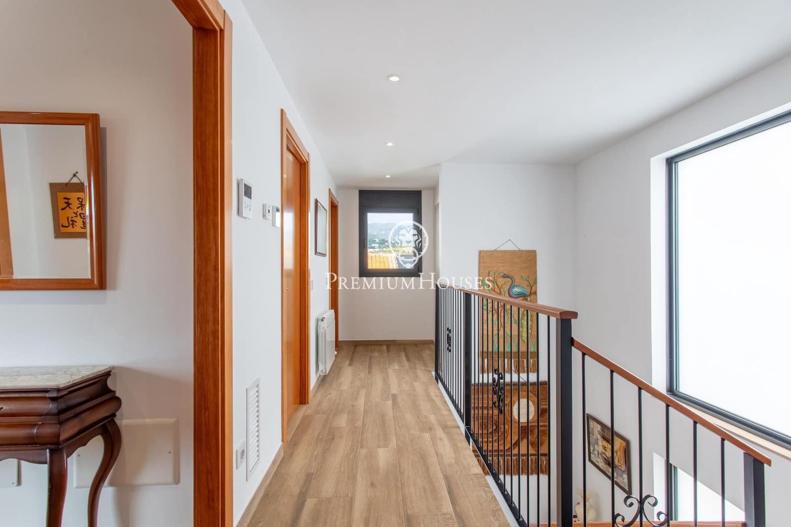 5 bedroom Villa for sale in Cabrera de Mar with pool garage - € 1,360,000 (Ref: 9686419)