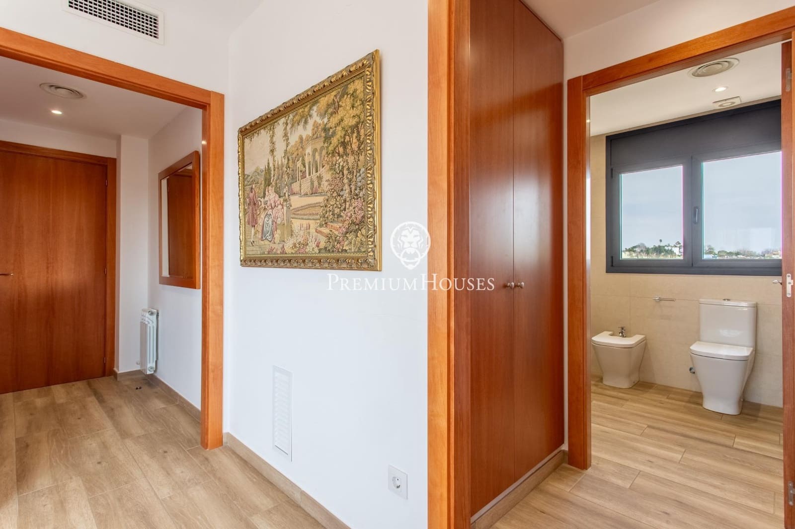 5 bedroom Villa for sale in Cabrera de Mar with pool garage - € 1,360,000 (Ref: 9686419)