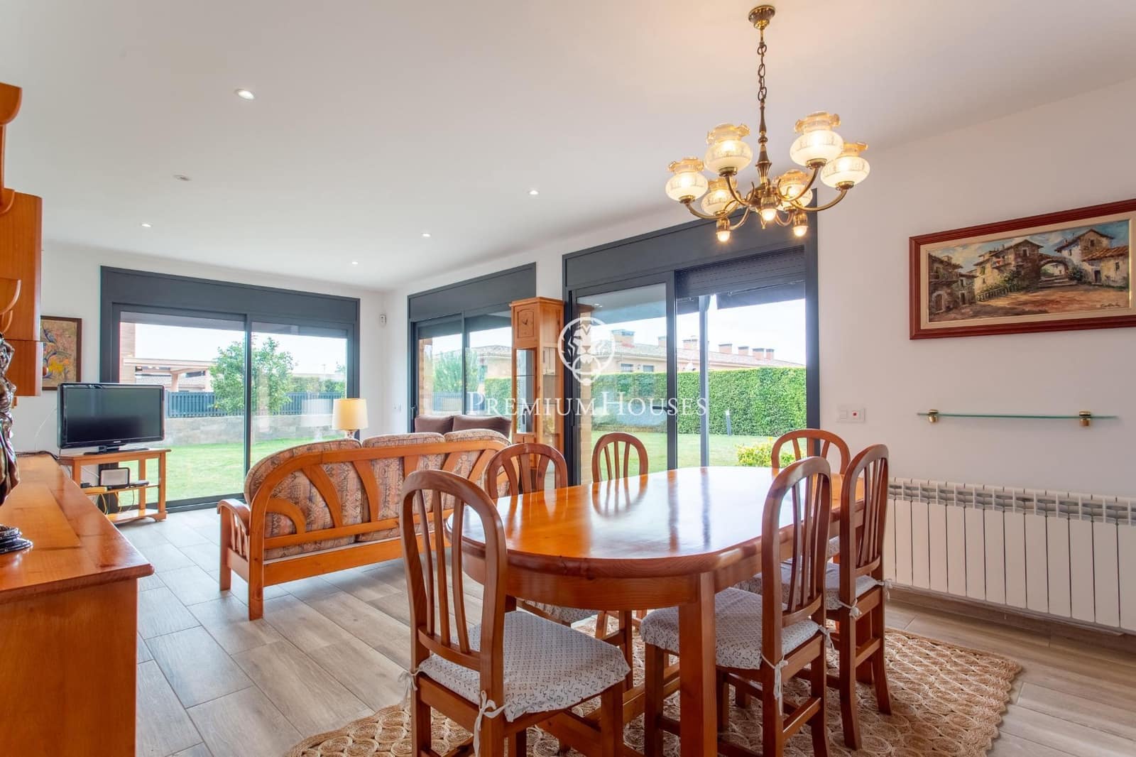 5 bedroom Villa for sale in Cabrera de Mar with pool garage - € 1,360,000 (Ref: 9686419)