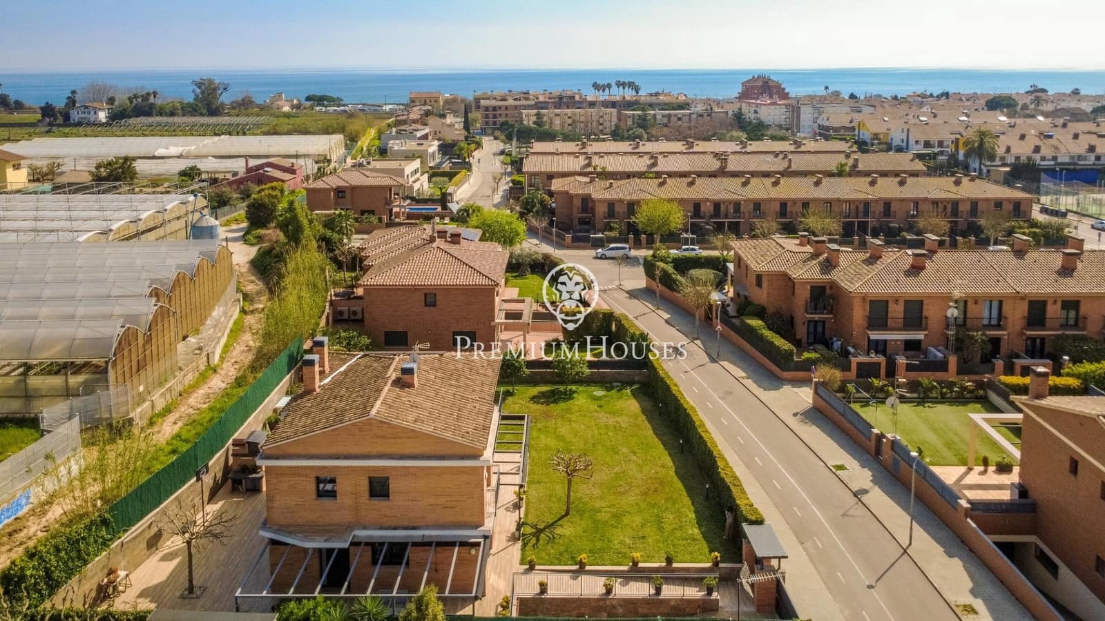 5 bedroom Villa for sale in Cabrera de Mar with pool garage - € 1,360,000 (Ref: 9686419)