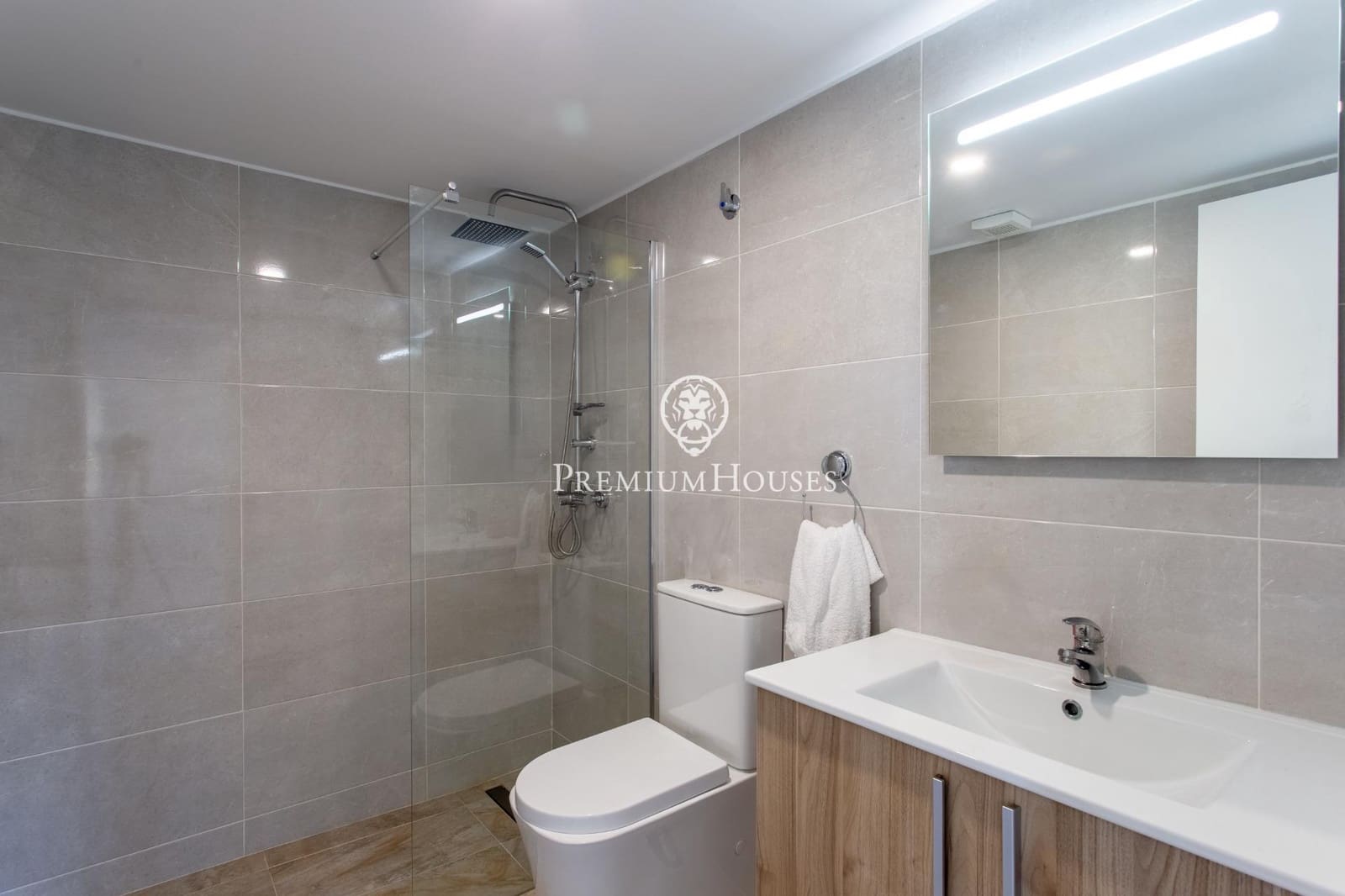 7 quarto Moradia para venda em Sant Cebria de Vallalta - 400 000 € (Ref: 9690595)