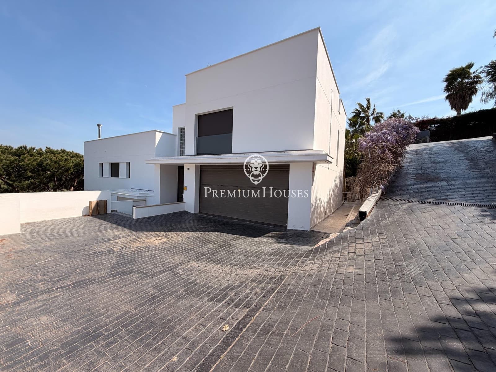 4 Zimmer Villa zu verkaufen in Sant Andreu de Llavaneres mit Pool - 1.400.000 € (Ref: 9714930)