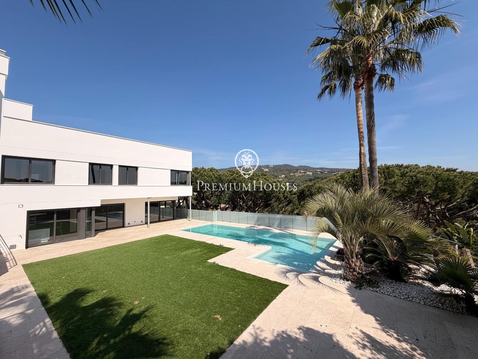 4 bedroom Villa for sale in Sant Andreu de Llavaneres with pool garage - € 1,275,000 (Ref: 9714930)