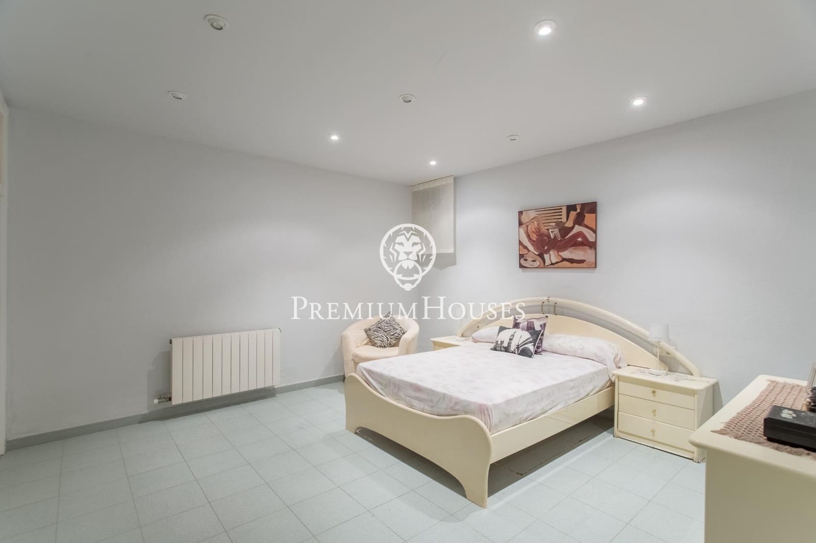 4 slaapkamer Villa te koop in Sant Vicenc de Montalt met zwembad garage - € 1.085.000 (Ref: 9721697)