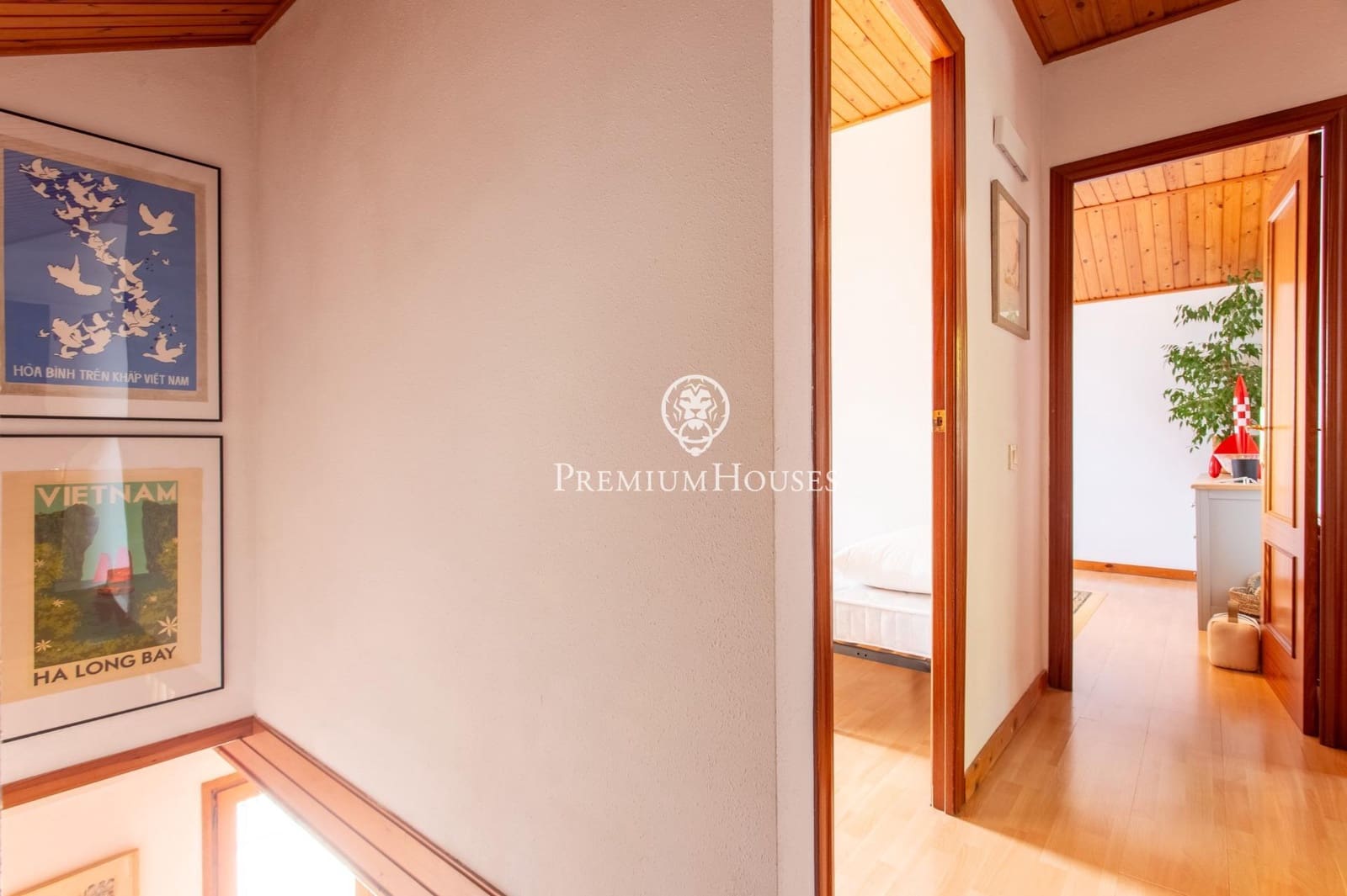 4 soveværelse Villa til salg i Sant Cebria de Vallalta med swimmingpool garage - € 540.000 (Ref: 9747044)