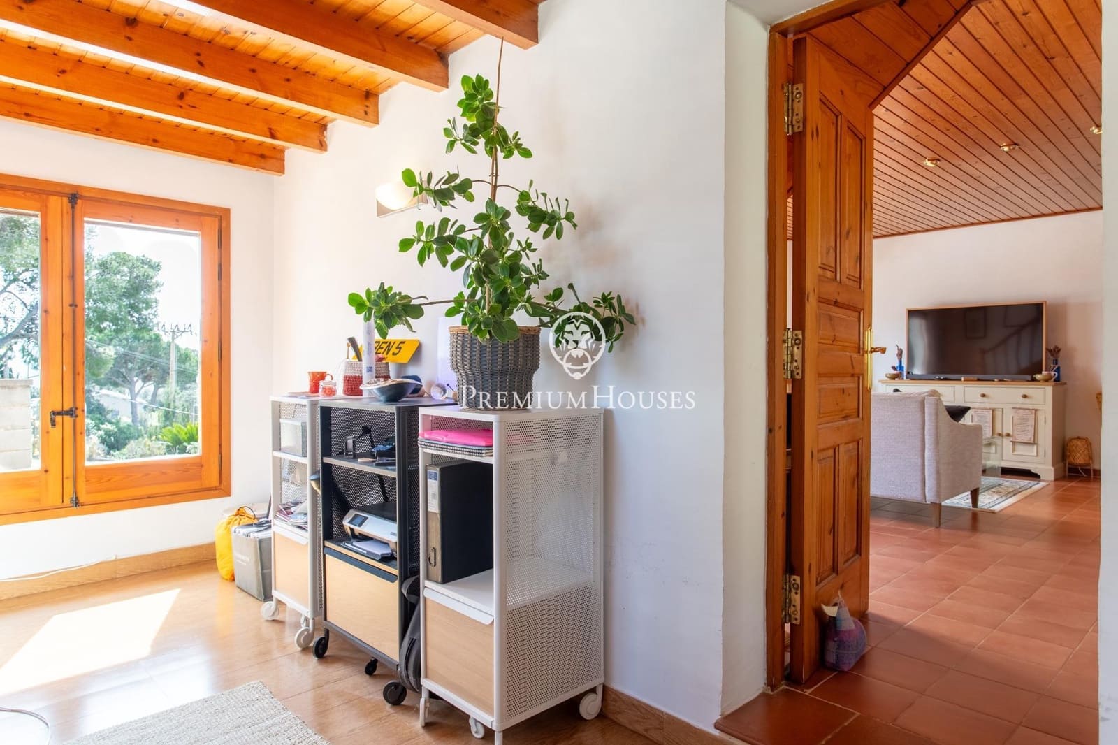 4 soveværelse Villa til salg i Sant Cebria de Vallalta med swimmingpool garage - € 540.000 (Ref: 9747044)