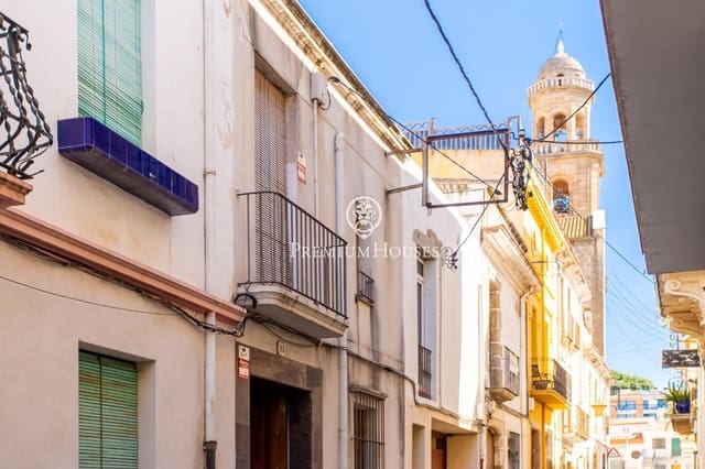 6 chambre Villa/Maison Mitoyenne à vendre à Canet de Mar - 600 000 € (Ref: 9755665)