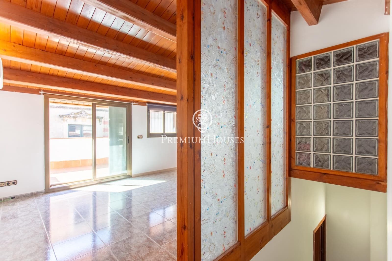 6 chambre Villa/Maison Mitoyenne à vendre à Canet de Mar - 600 000 € (Ref: 9755665)