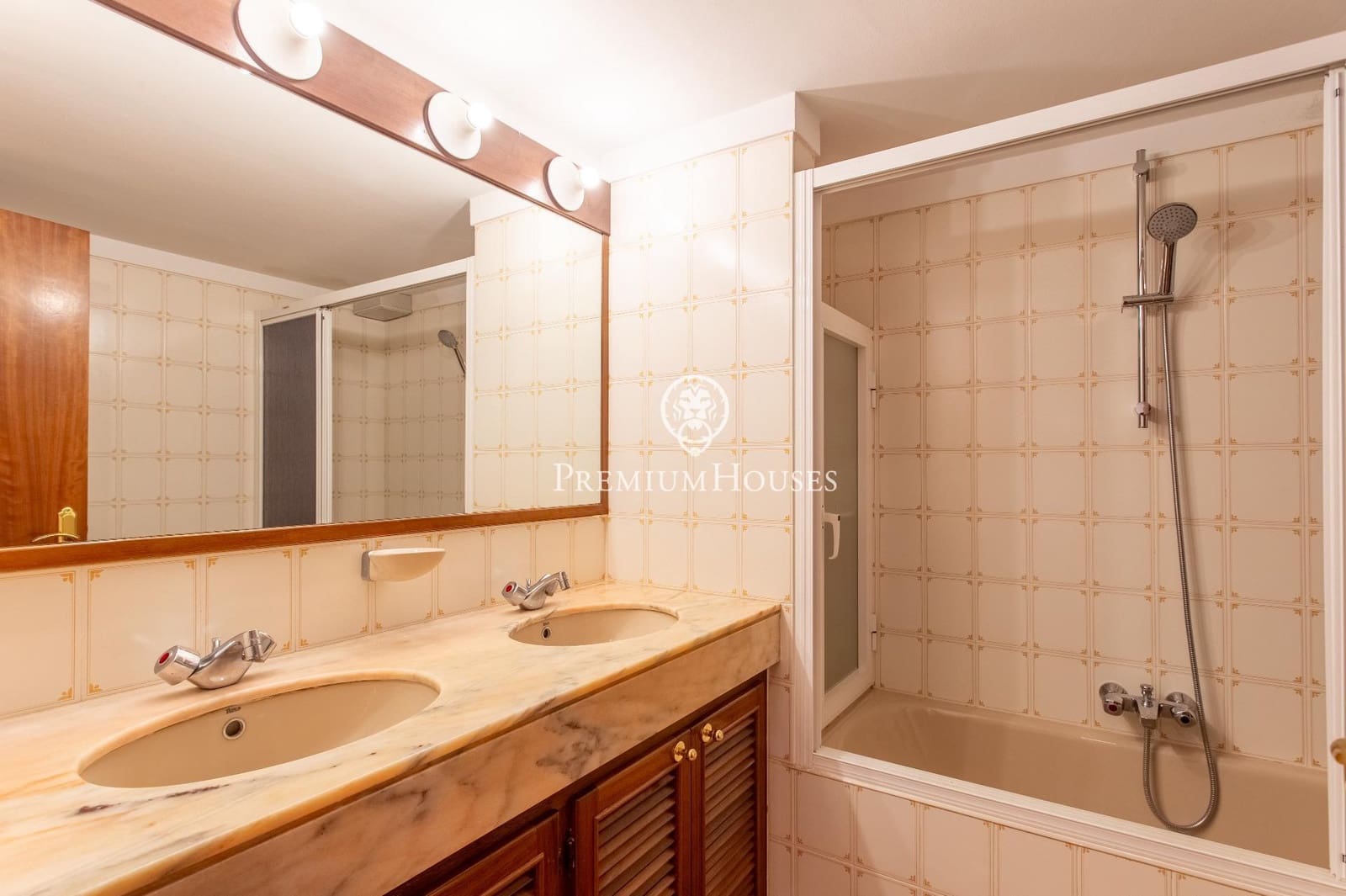 14 bedroom Finca/Country House for sale in Arenys de Munt with pool garage - € 2,950,000 (Ref: 9758955)