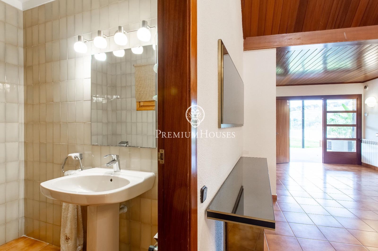 14 bedroom Finca/Country House for sale in Arenys de Munt with pool garage - € 2,950,000 (Ref: 9758955)