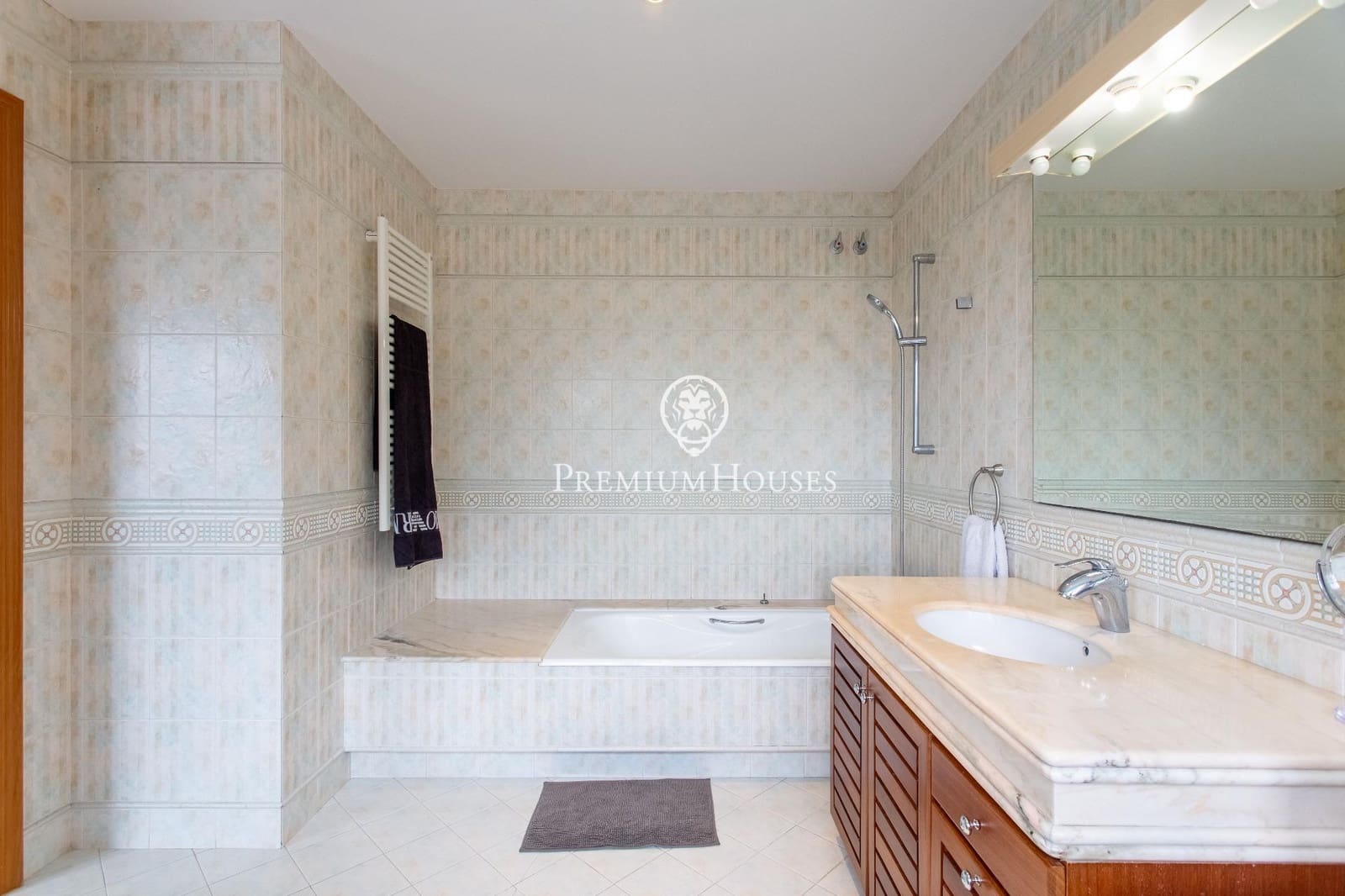 14 bedroom Finca/Country House for sale in Arenys de Munt with pool garage - € 2,950,000 (Ref: 9758955)