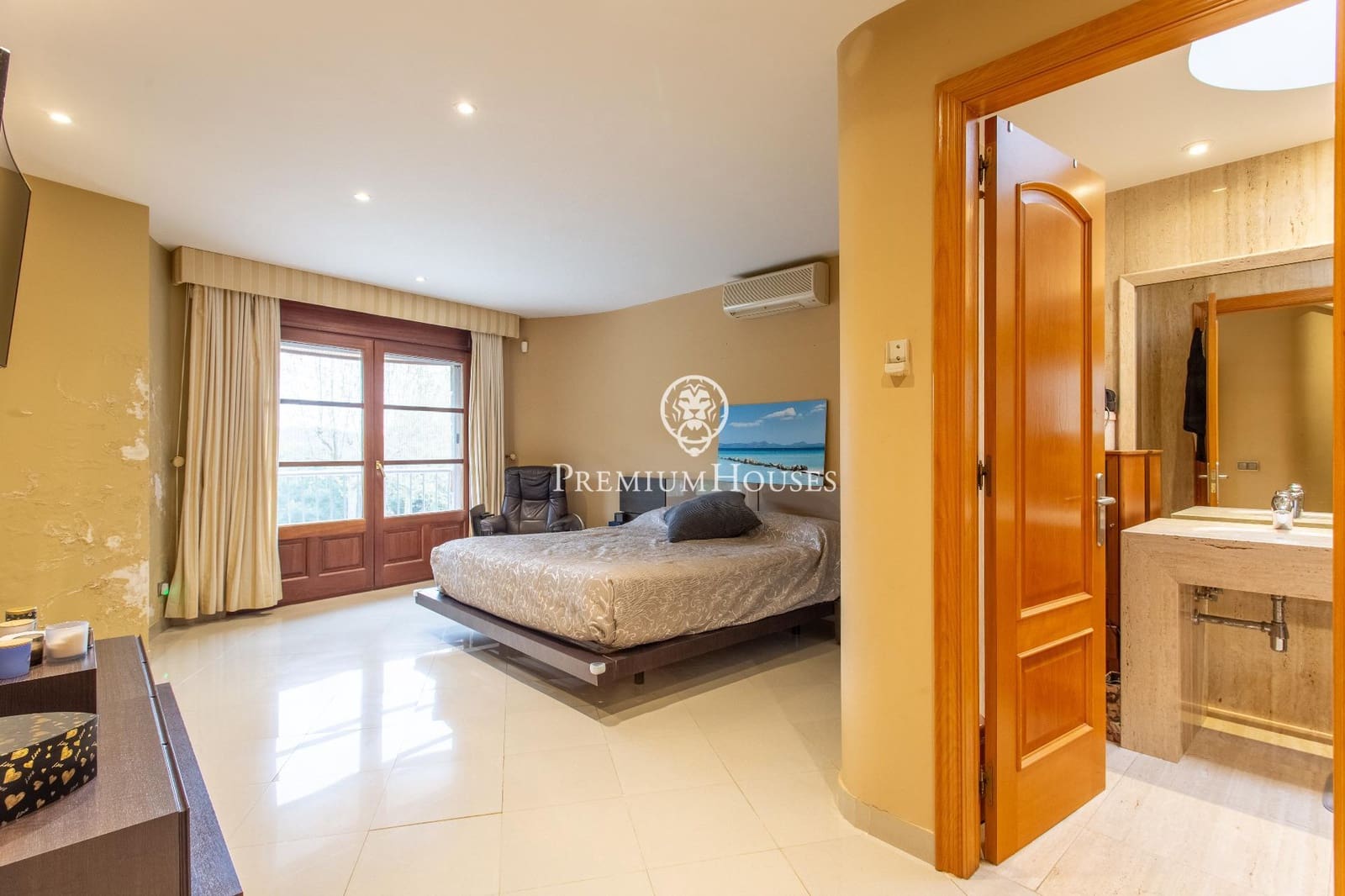 14 bedroom Finca/Country House for sale in Arenys de Munt with pool garage - € 2,950,000 (Ref: 9758955)